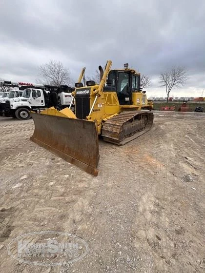 Used Komatsu Dozer